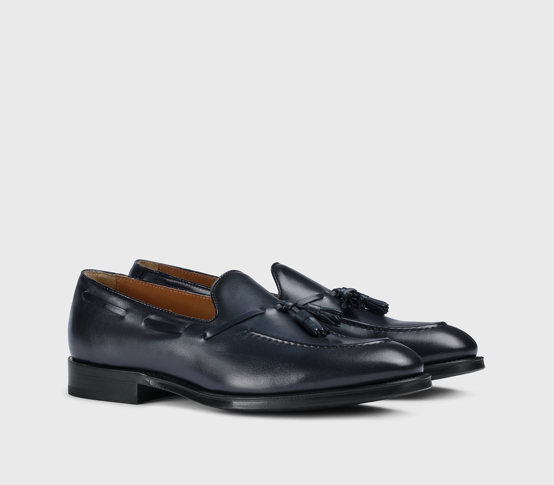Blue leather loafer with tassels