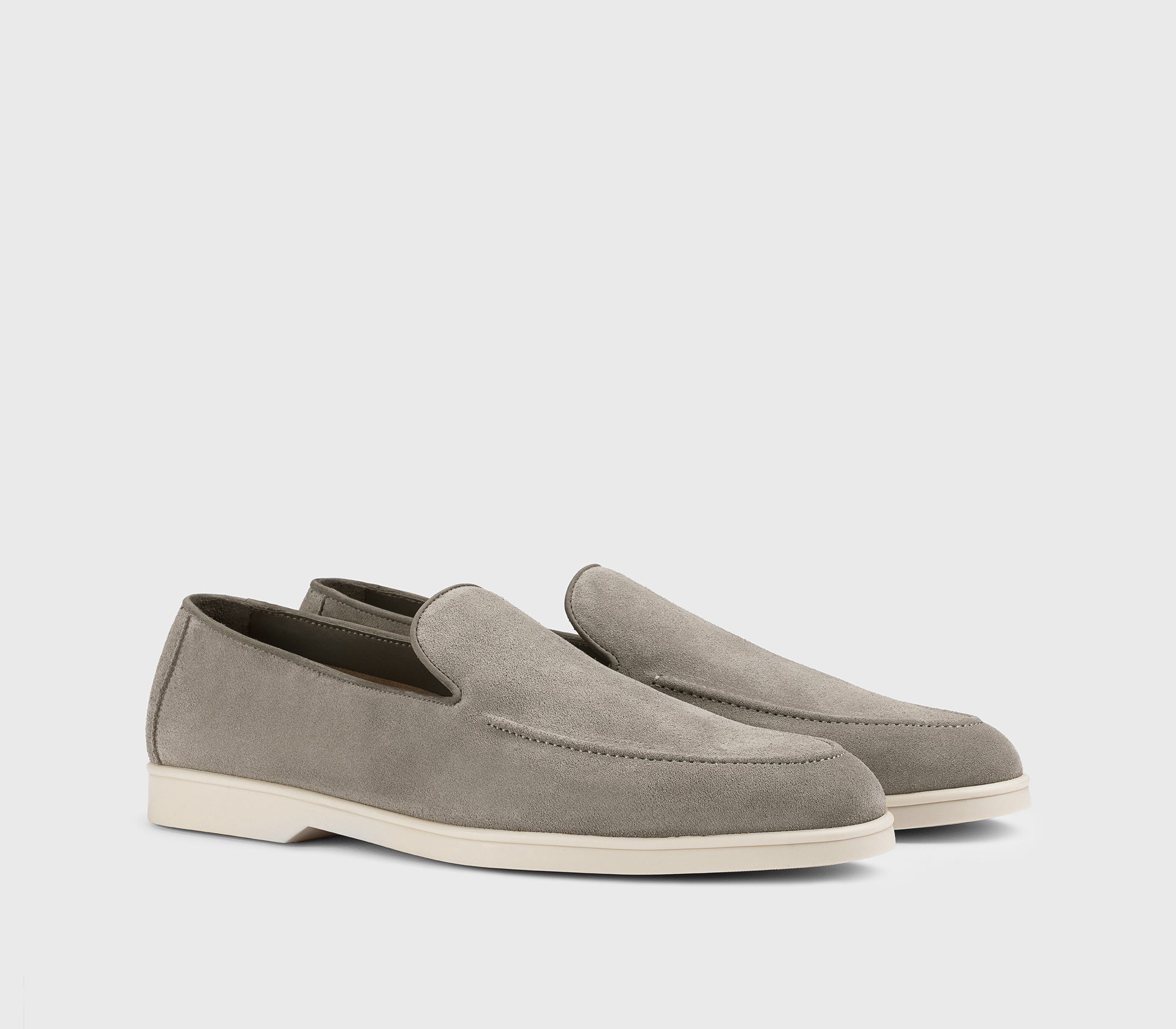 Лоферы из замши в сером цвете «iron»