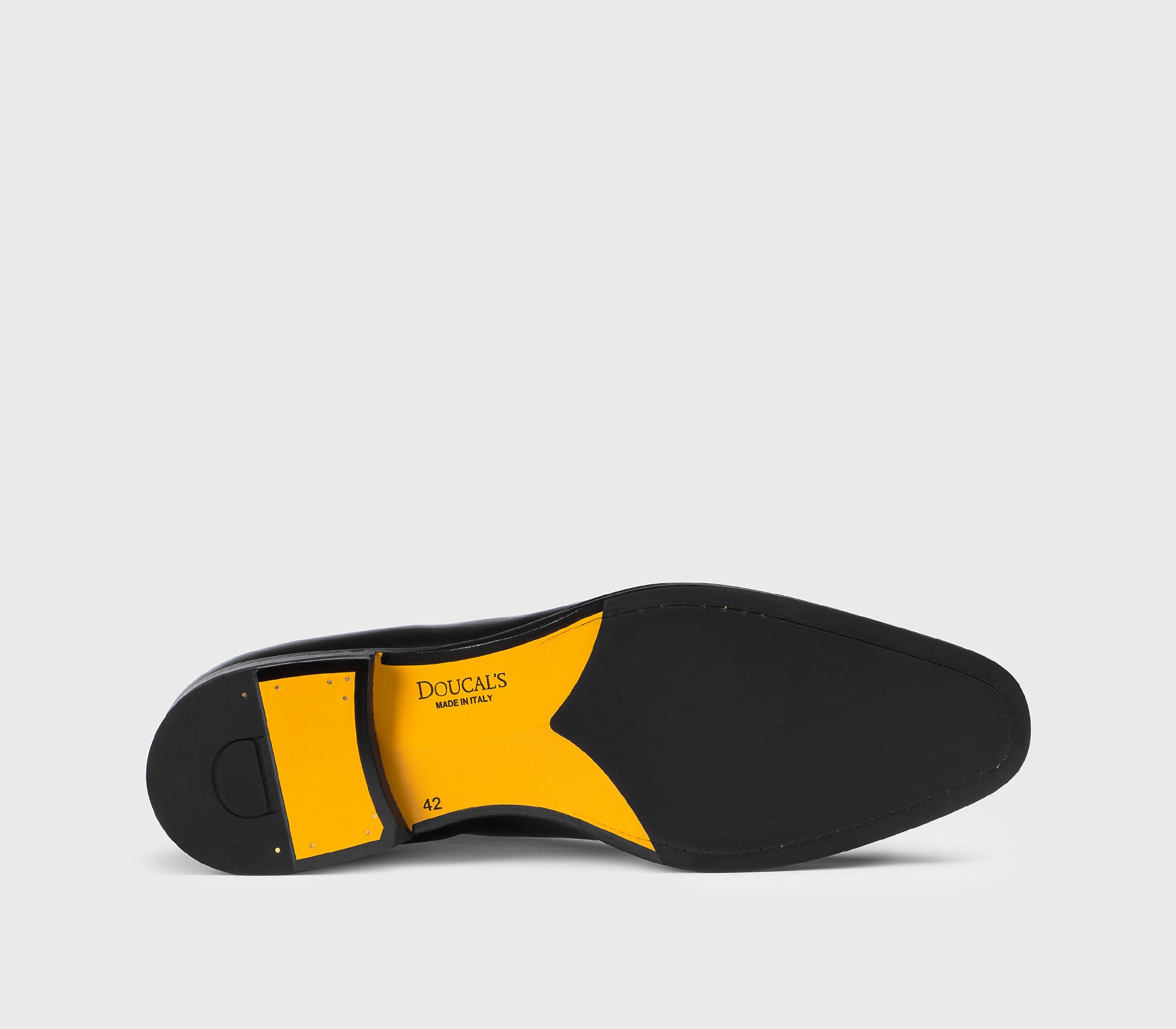 Stringata Oxford in pelle nera