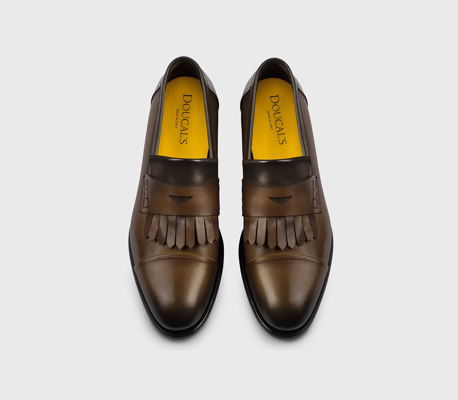 “Wood” brown leather loafer with fringe
