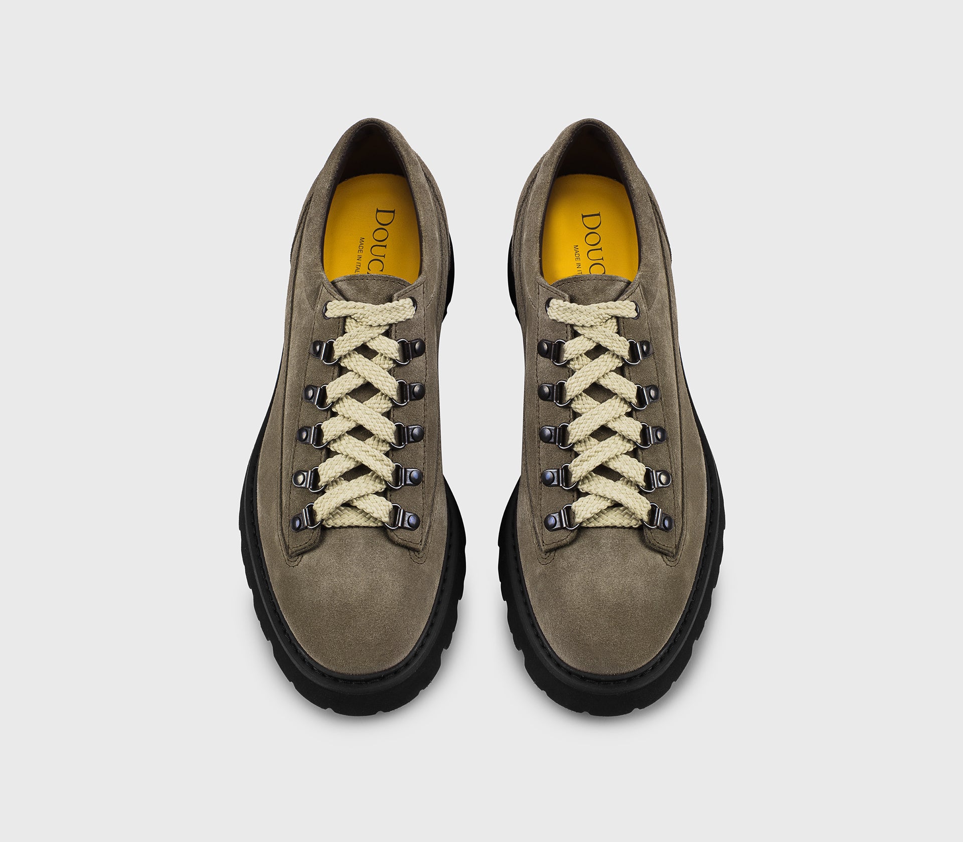“Espresso”-coloured suede lace-up with hooks
