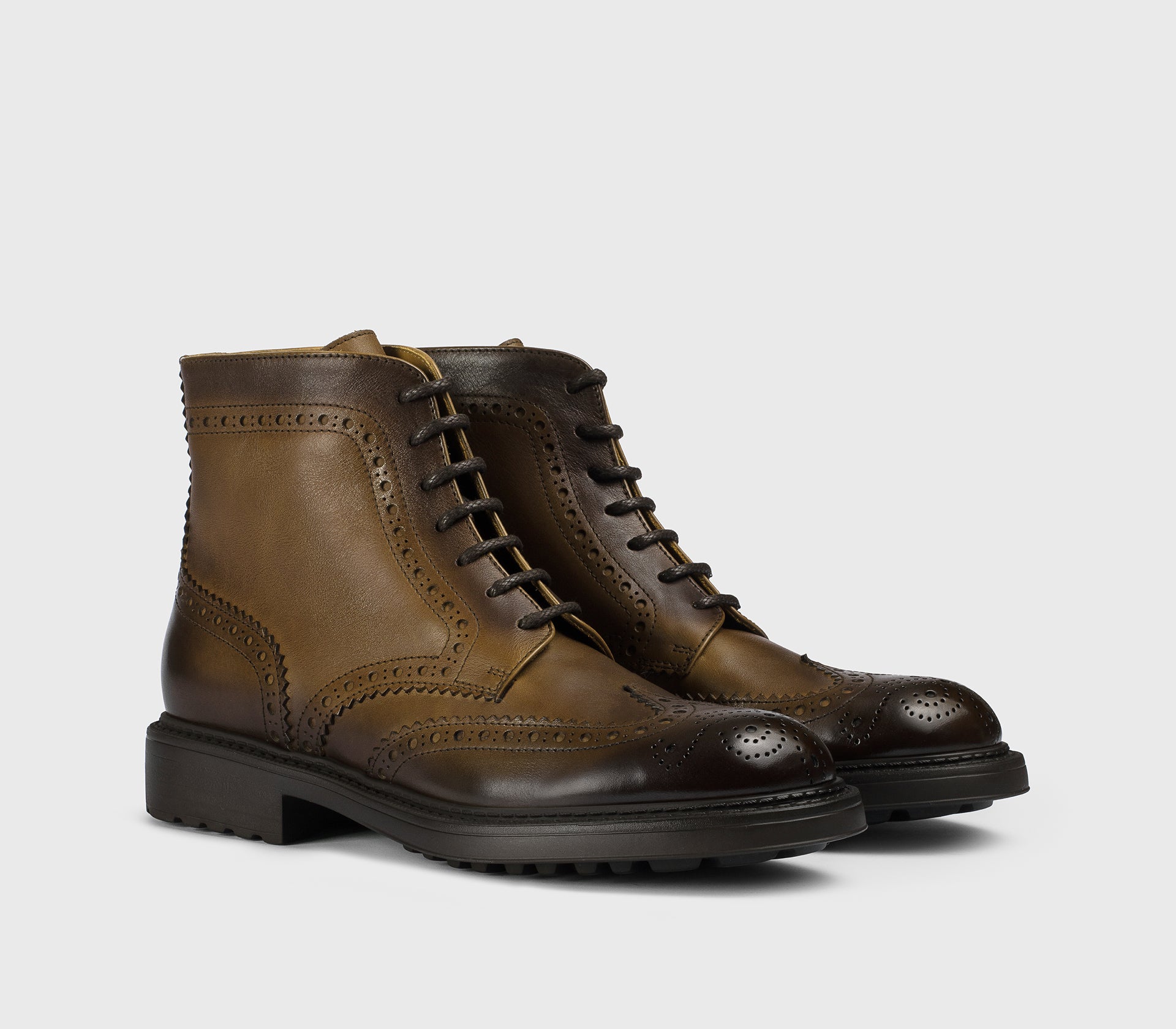 DU3502HENRUF188TM04 - Stivaletto coda di rondine in pelle marrone
