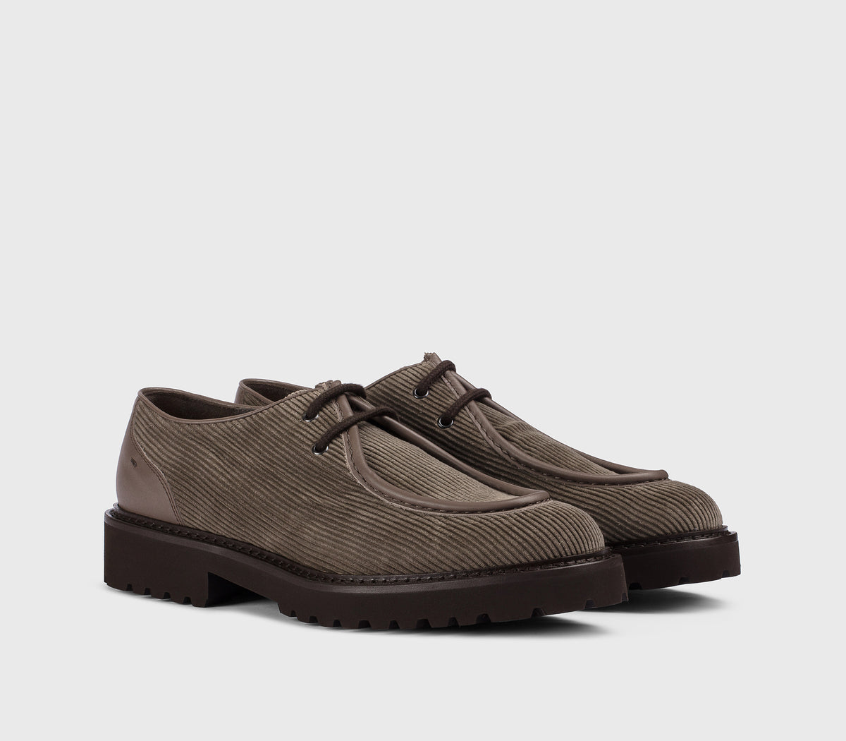 DU3503PHILPF822TM08 - Stringata in velluto a due fori cacao