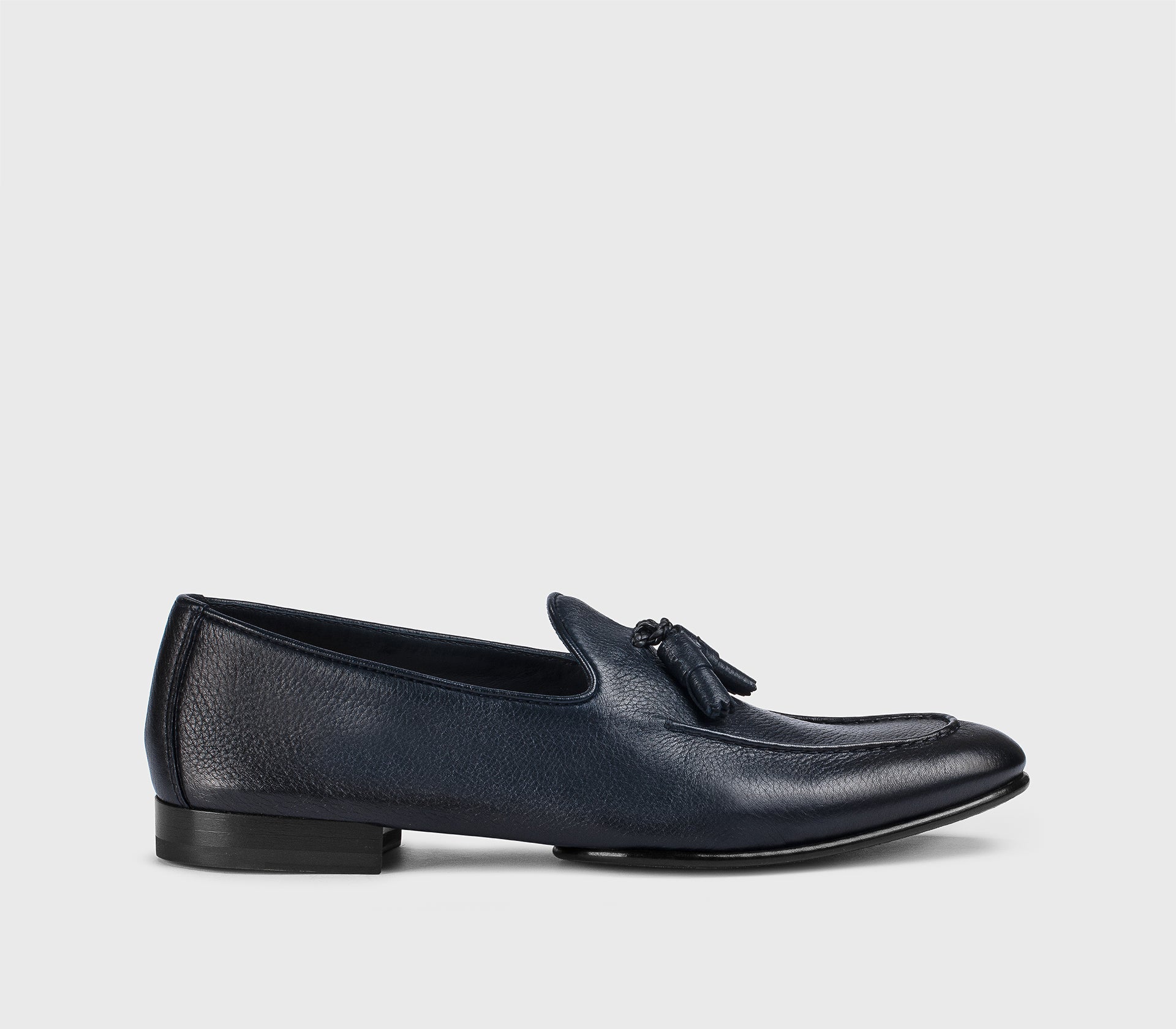 Blue deerskin loafer with tassels