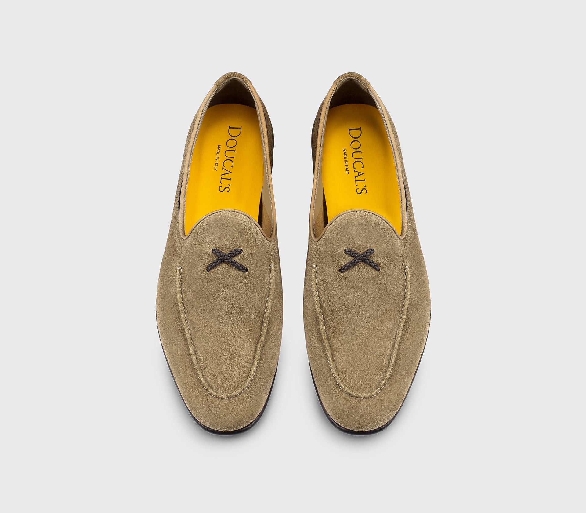 DU3521TAORUZ274TC52 - Mocassino in suede con infilature a treccia beige "sesamo"