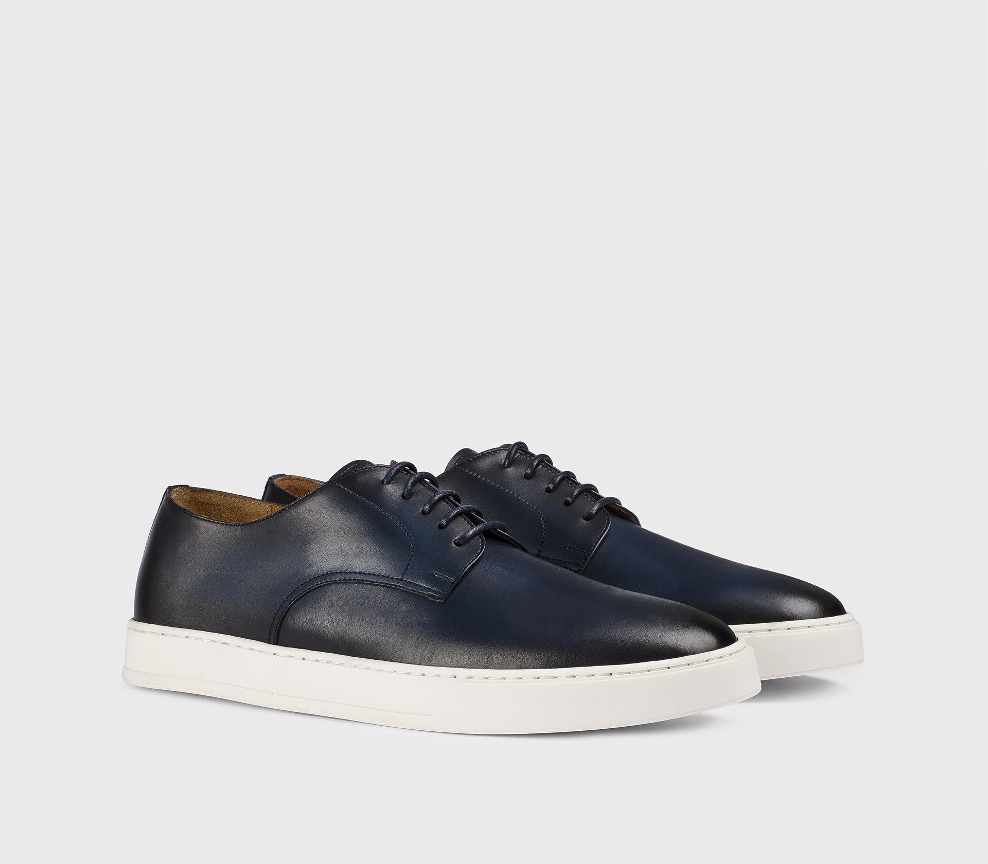 “Indigo” blue leather lace-up