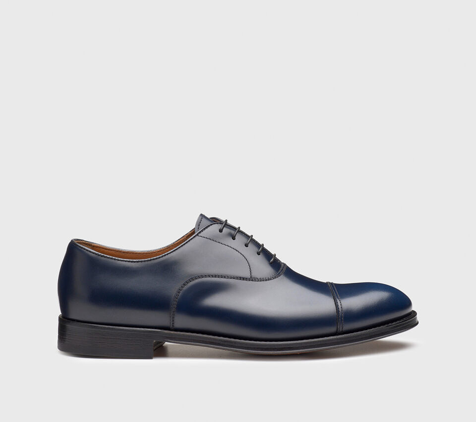 Luxury Italian-made artisanal shoes for men | Doucal's