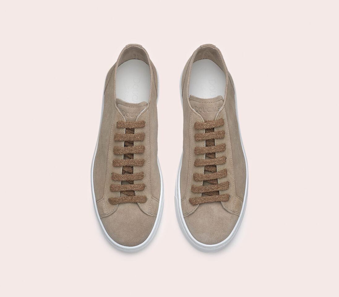 Sneakers da donna in suede | sabbia - Doucal's
