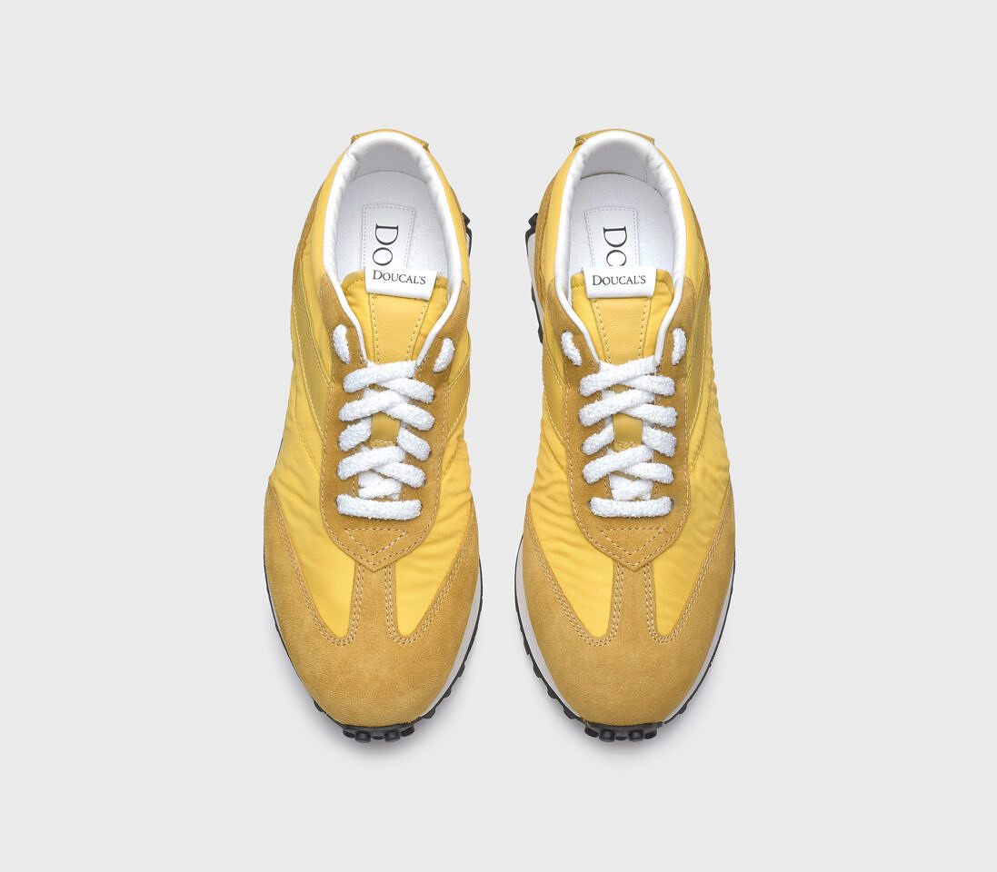 Sneakers da uomo in tessuto e suede | giallo - Doucal's
