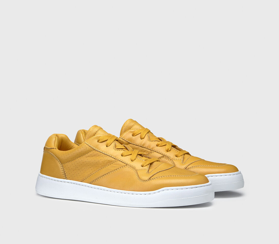 Sneakers da uomo in pelle | giallo - Doucal's