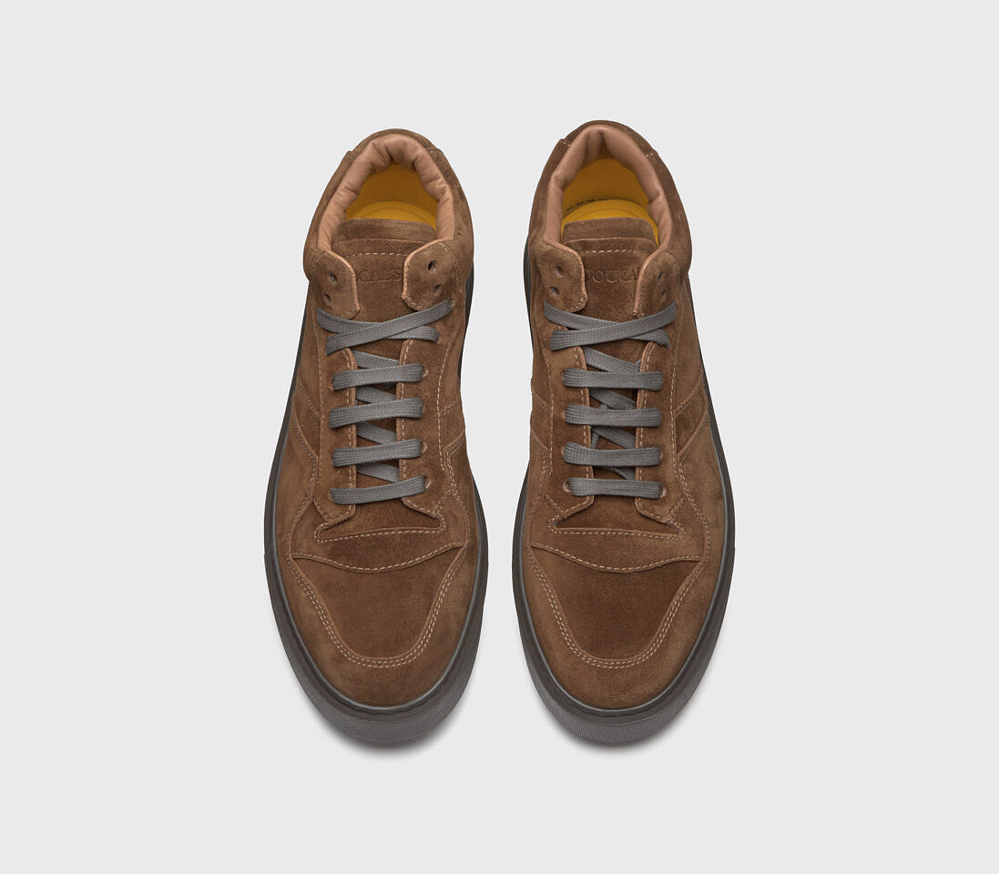Sneaker da uomo in suede | marrone - Doucal's
